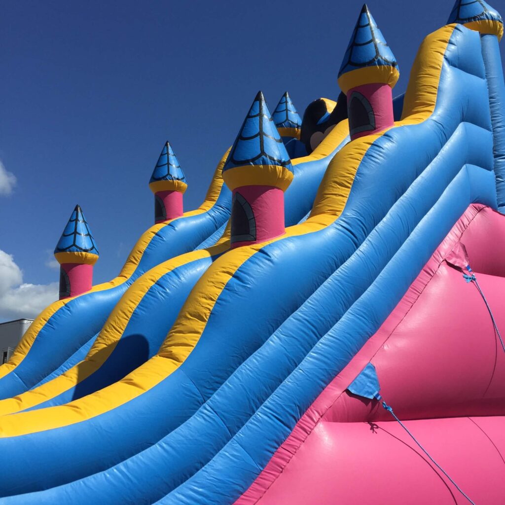 wynajem dmuchańców