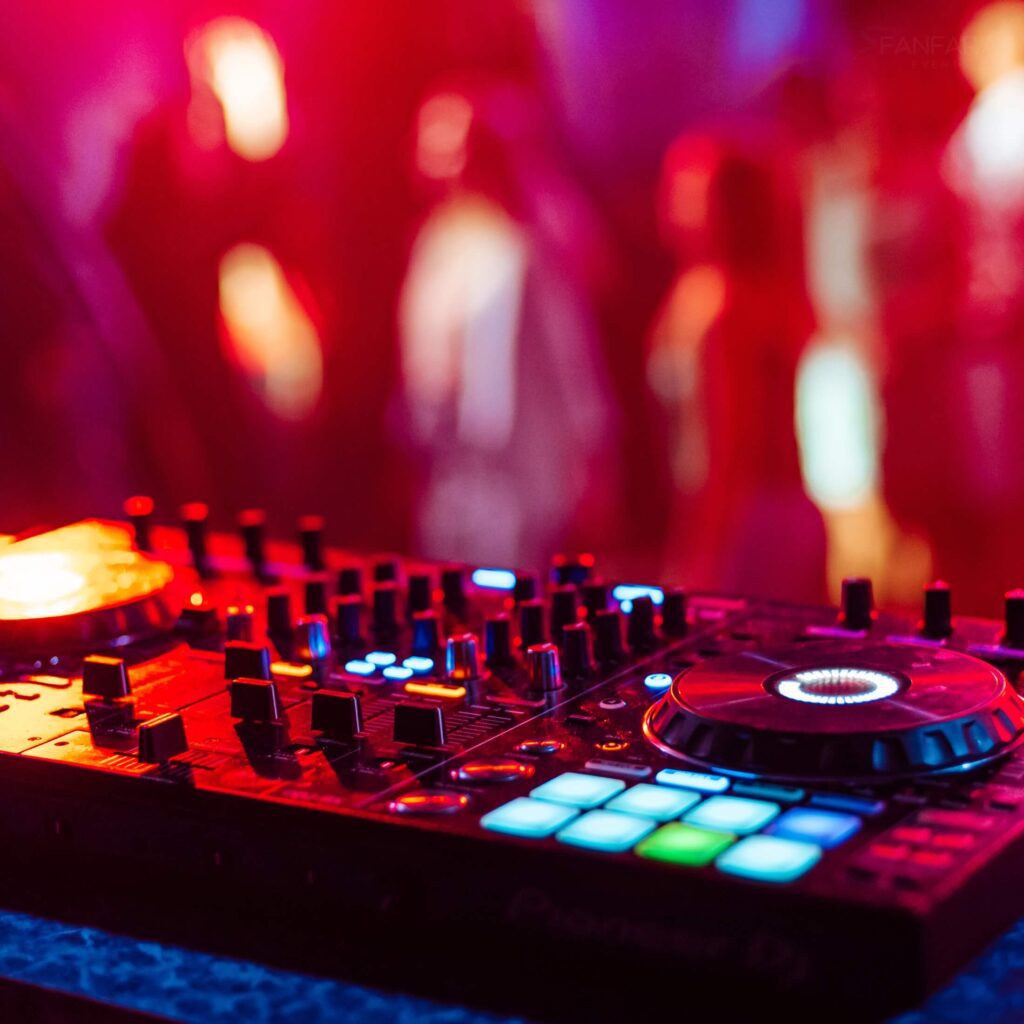 dj i nagłośnienie w namiocie wynajem